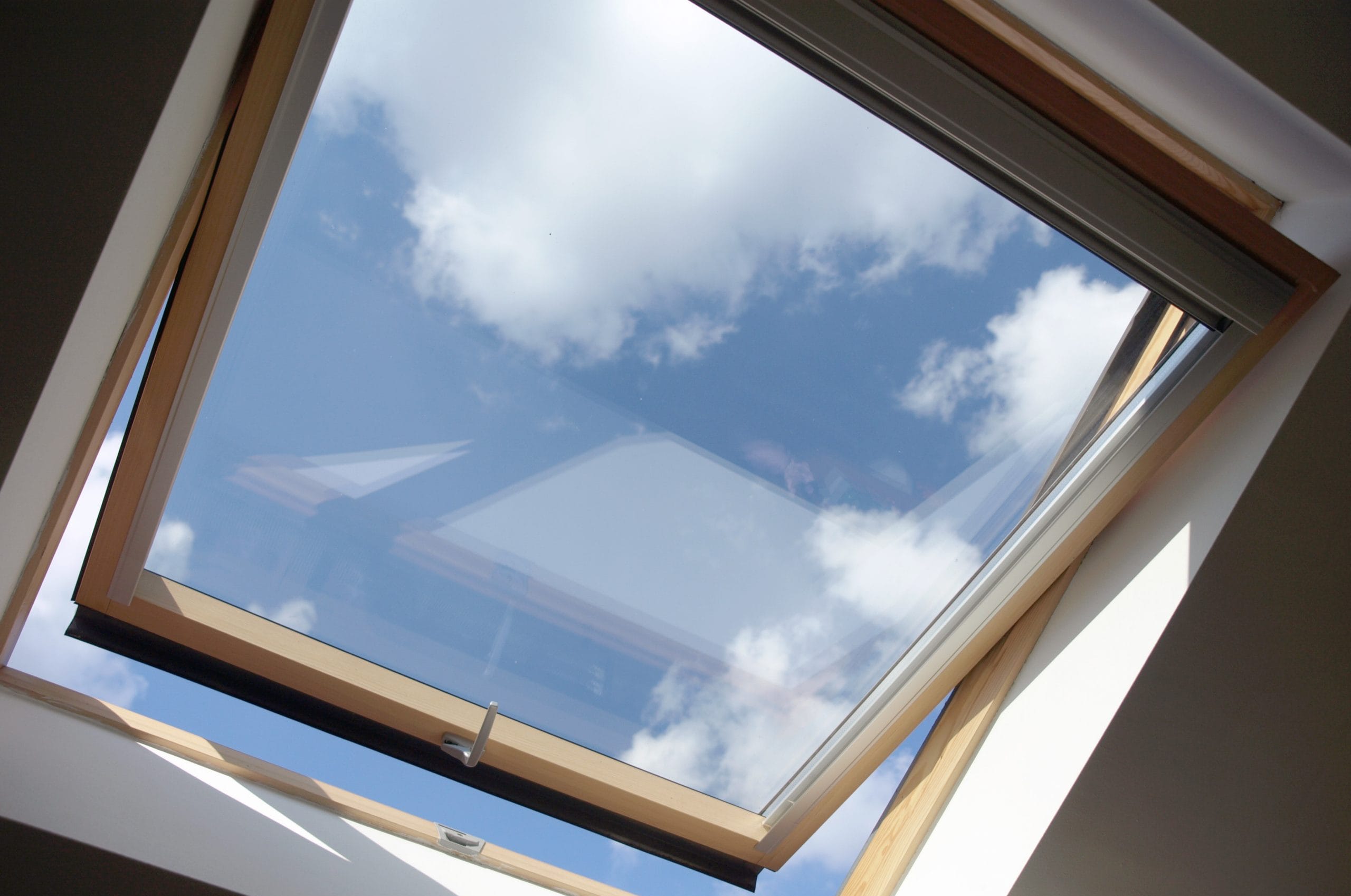 Dachausbau: Dachfenster Innen, geöffnet
